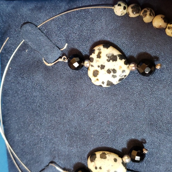 Dalmatian Jasper Heart Choker - Picture 2 of 3